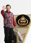 061113 KDYMM BERKENAN BERANGKAT KE BALI REPUBLIK INDONESIA BAGI MENGHADIRI 6TH BALI DEMOCRACY FORUM